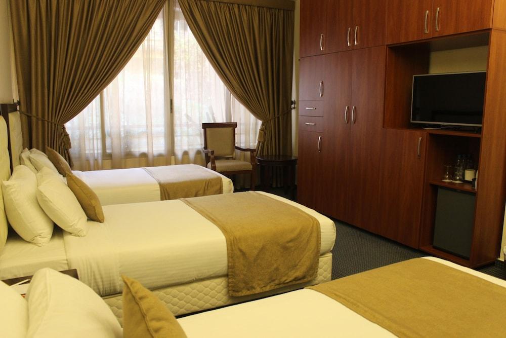 Midtown Hotel & Suites Beirut Esterno foto
