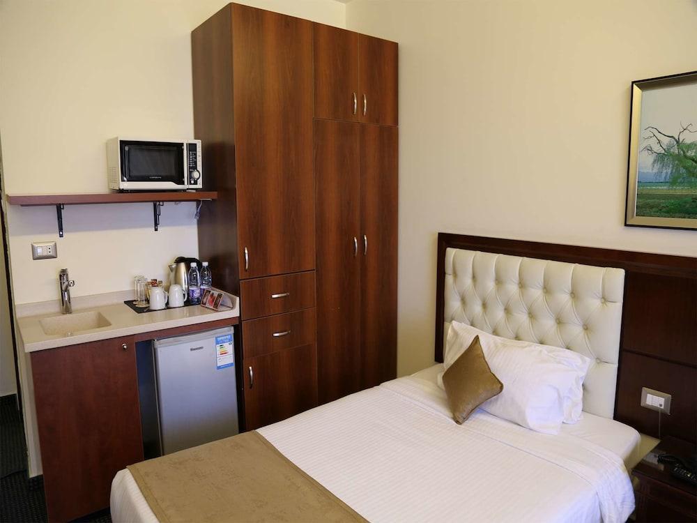 Midtown Hotel & Suites Beirut Esterno foto
