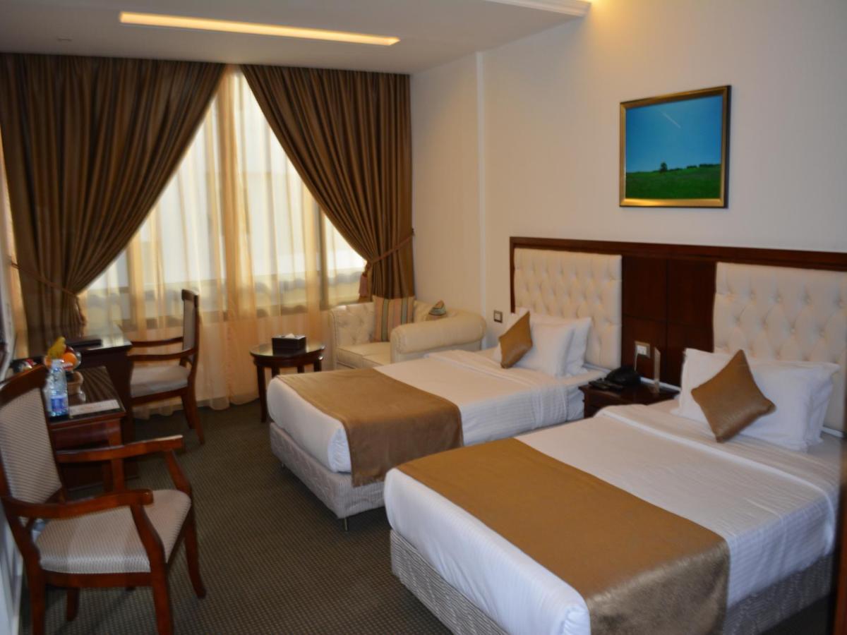 Midtown Hotel & Suites Beirut Esterno foto