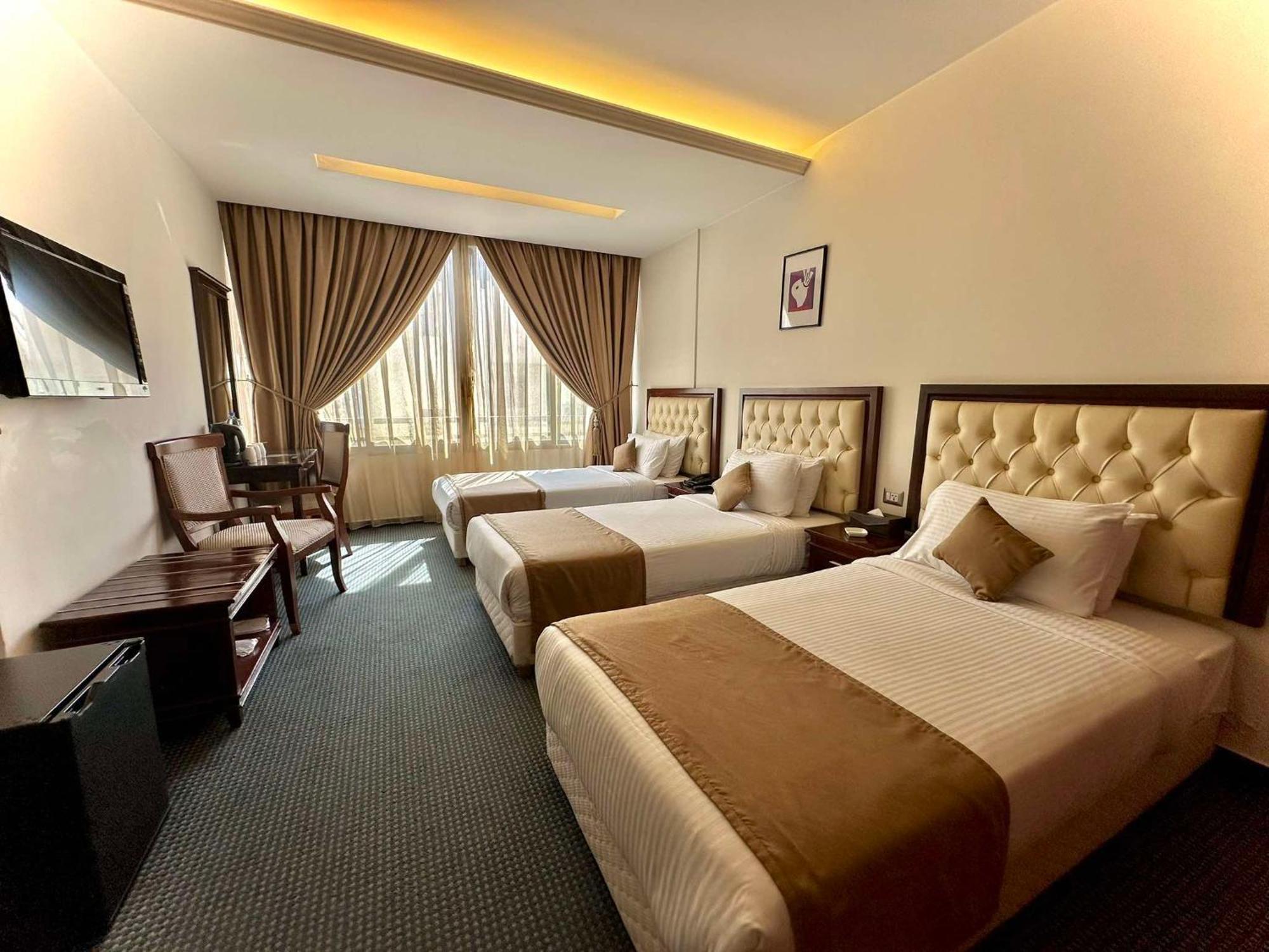 Midtown Hotel & Suites Beirut Esterno foto