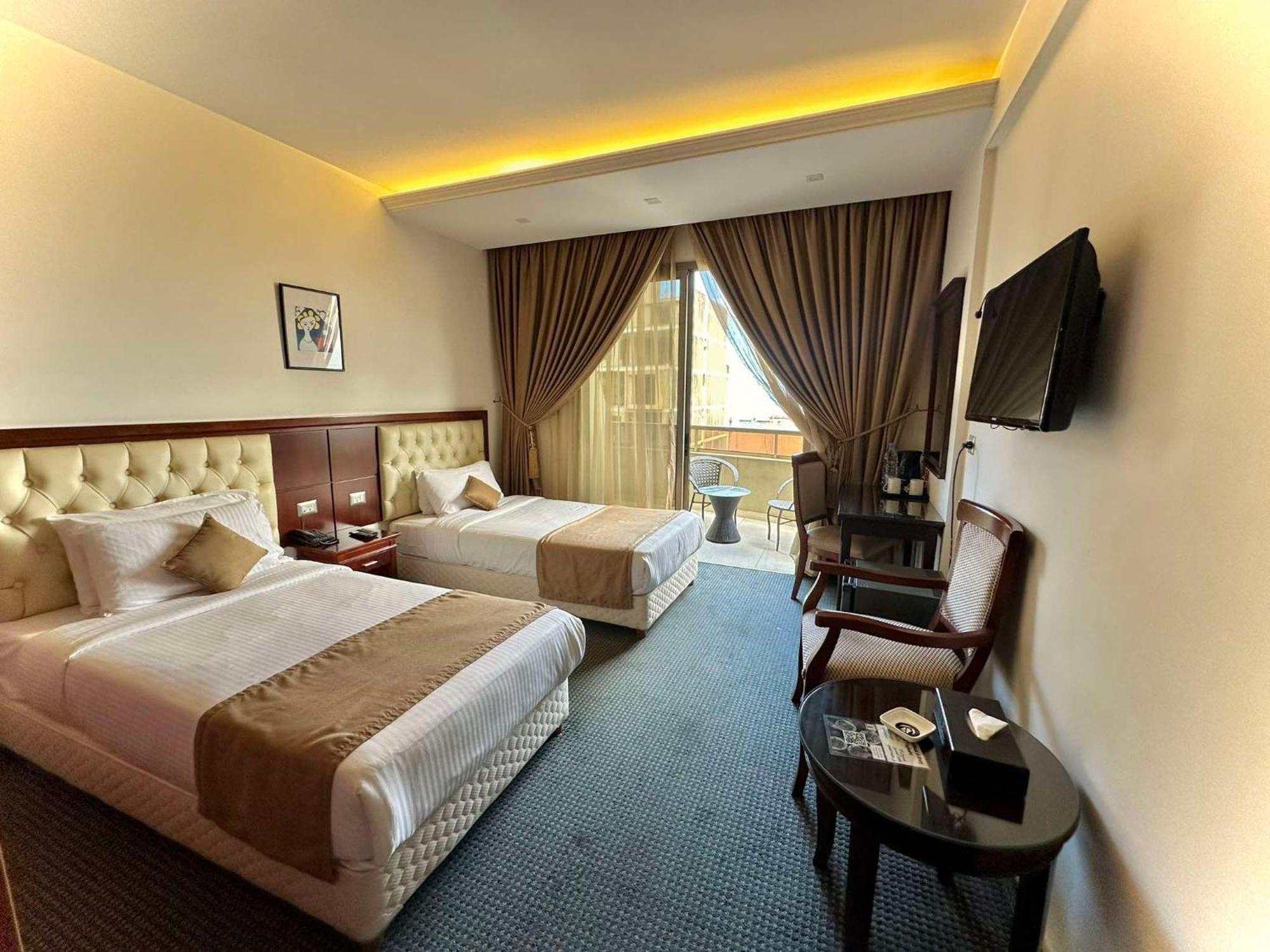 Midtown Hotel & Suites Beirut Esterno foto