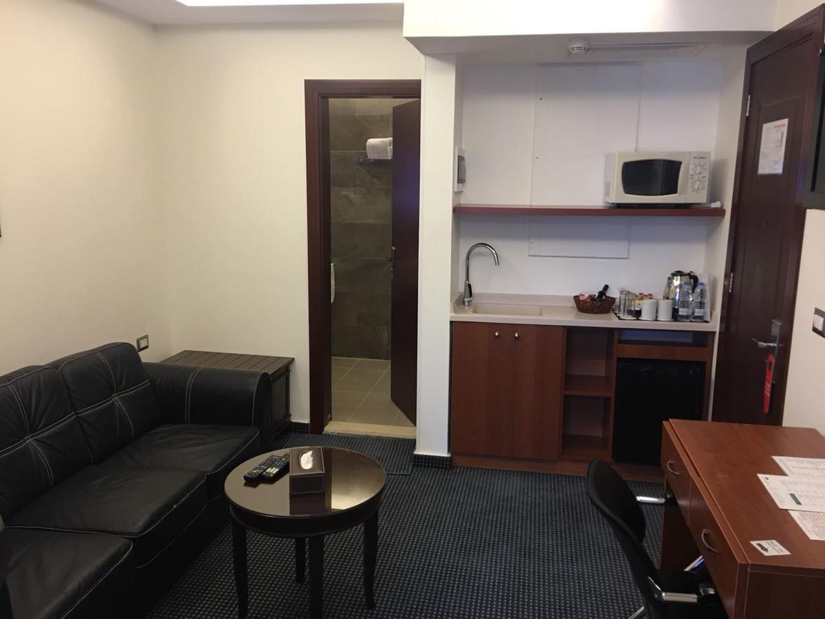 Midtown Hotel & Suites Beirut Esterno foto